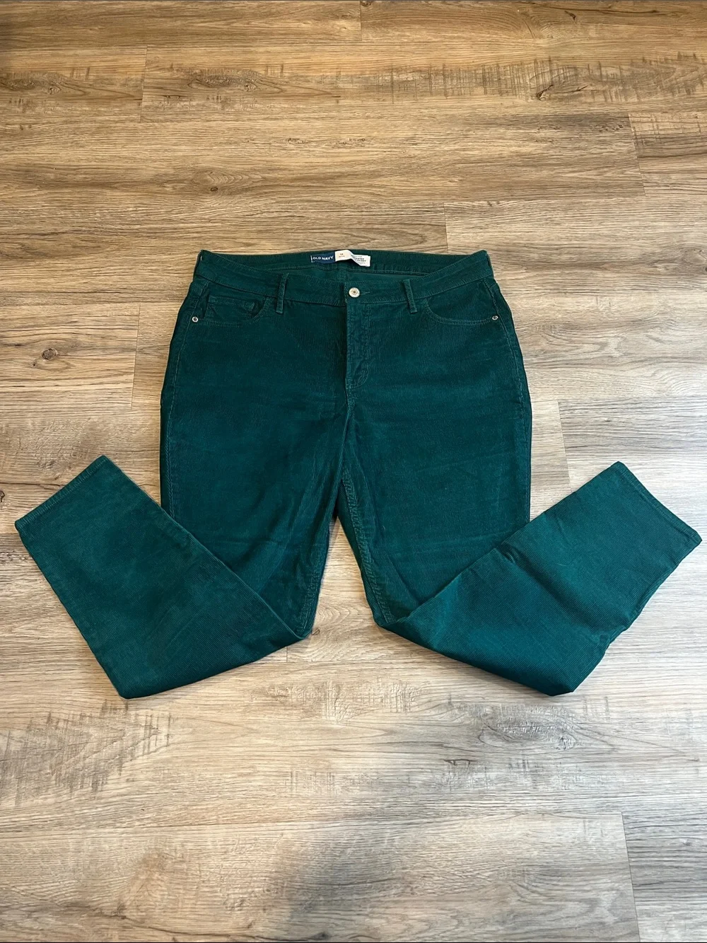 Old Navy Women's Straight Leg Corduroy Jeans in Deep Teal